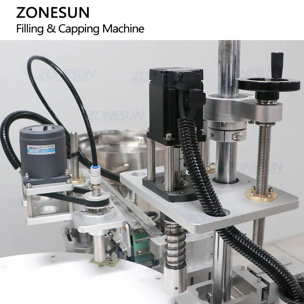 capping structure of liquid filling machine