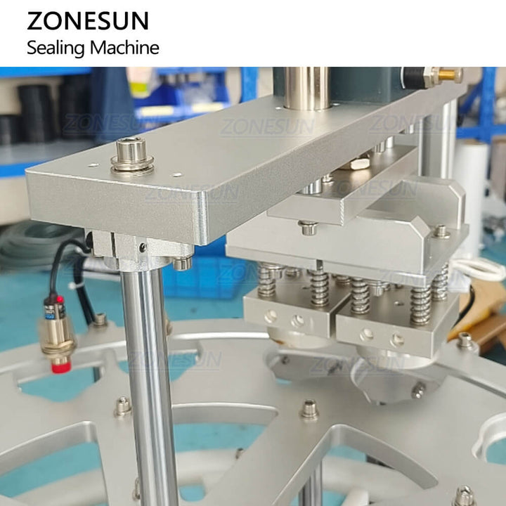 heat sealing structure of automatic sealing machine