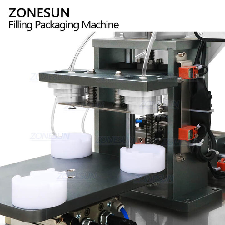 filling structure of cushion foundation packaging machine