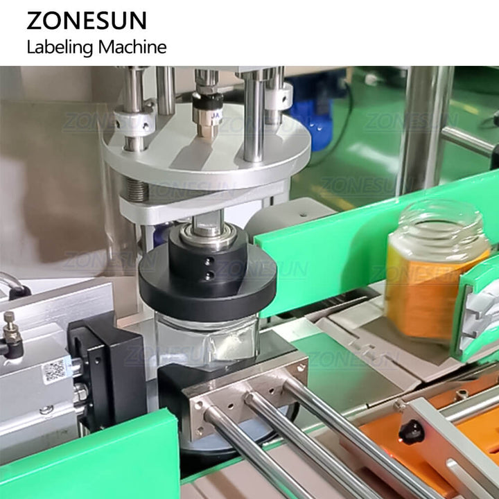 labeling structure of jam jar labeling machine